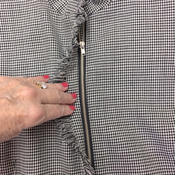 ⭐️Sale ⭐️ Harve Benard Herringbone Jacket size 12 🧥Sale 💰 - Picture 7 of 8